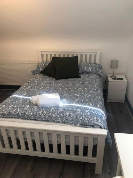 Newly Refurbished Studio, Great Location 8 Studios Nottingham Luaran gambar